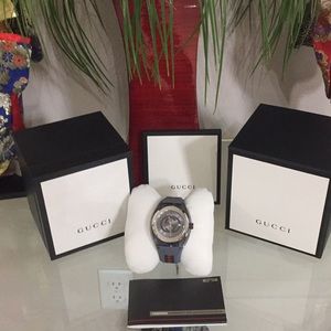 Gucci-Mens-Sync-Stainless-Steel-Watch
